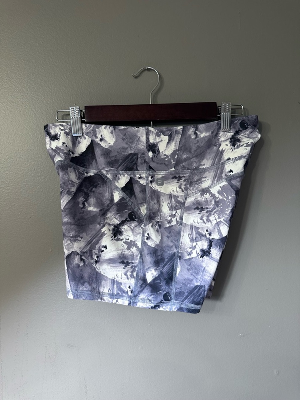 Fabletics Women's Athletic Spandex Shorts Size Medium Biker Shorts